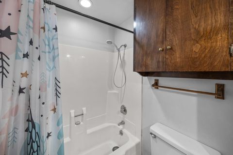 Tiny photo for 230 SW 8th Avenue, Canby, OR 97013 (MLS # 220219249)
