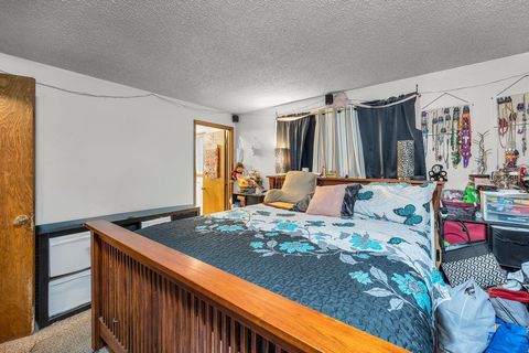 Tiny photo for 230 SW 8th Avenue, Canby, OR 97013 (MLS # 220219249)