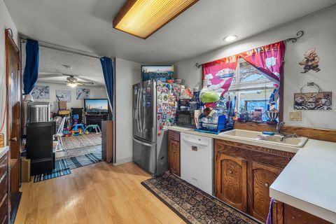 Tiny photo for 230 SW 8th Avenue, Canby, OR 97013 (MLS # 220219249)