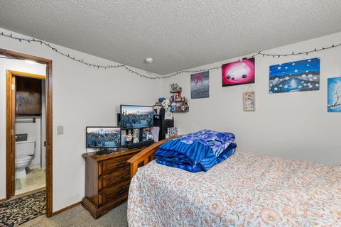 Tiny photo for 230 SW 8th Avenue, Canby, OR 97013 (MLS # 220219249)