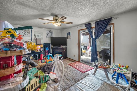 Tiny photo for 230 SW 8th Avenue, Canby, OR 97013 (MLS # 220219249)