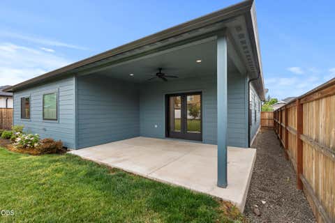Tiny photo for 961 Arrowhead Trail, Eagle Point, OR 97524 (MLS # 220224806)