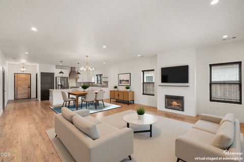 Tiny photo for 961 Arrowhead Trail, Eagle Point, OR 97524 (MLS # 220224806)