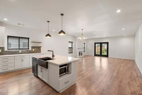 Tiny photo for 961 Arrowhead Trail, Eagle Point, OR 97524 (MLS # 220224806)