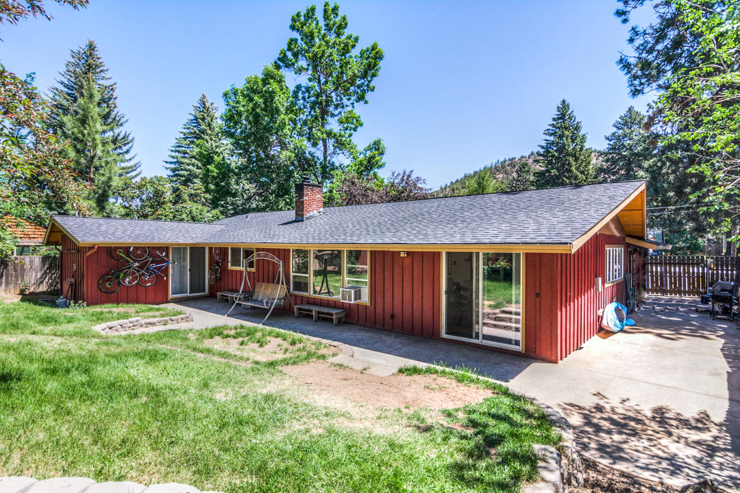 1st Addition Bend Pk - Residential