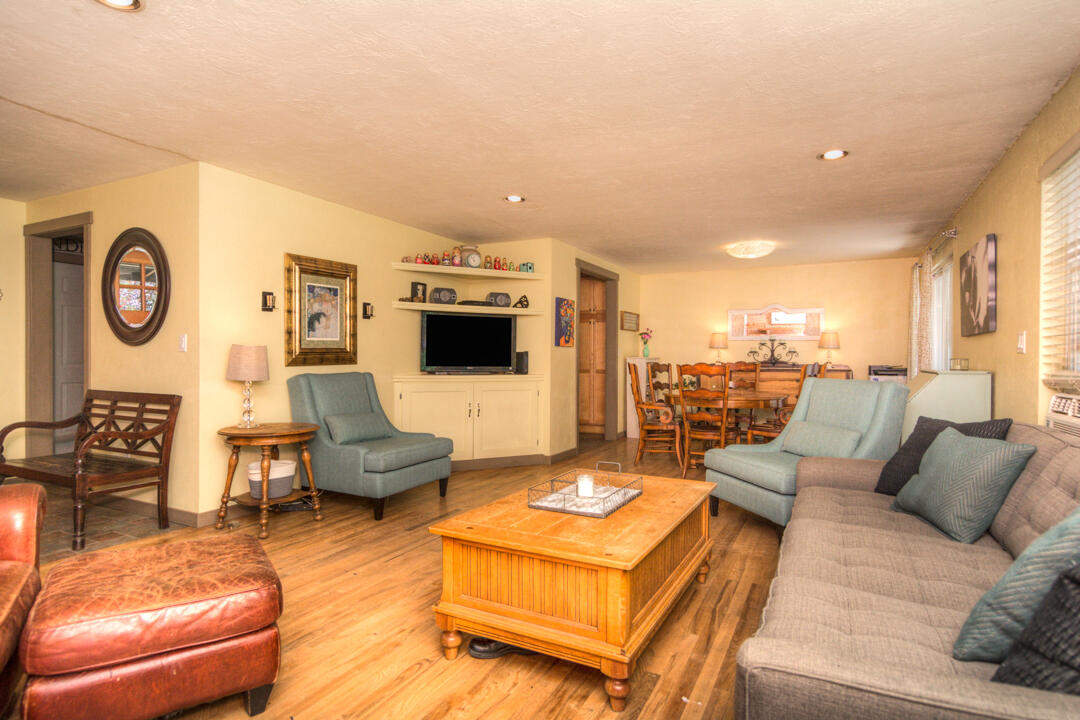 1st Addition Bend Pk - Residential