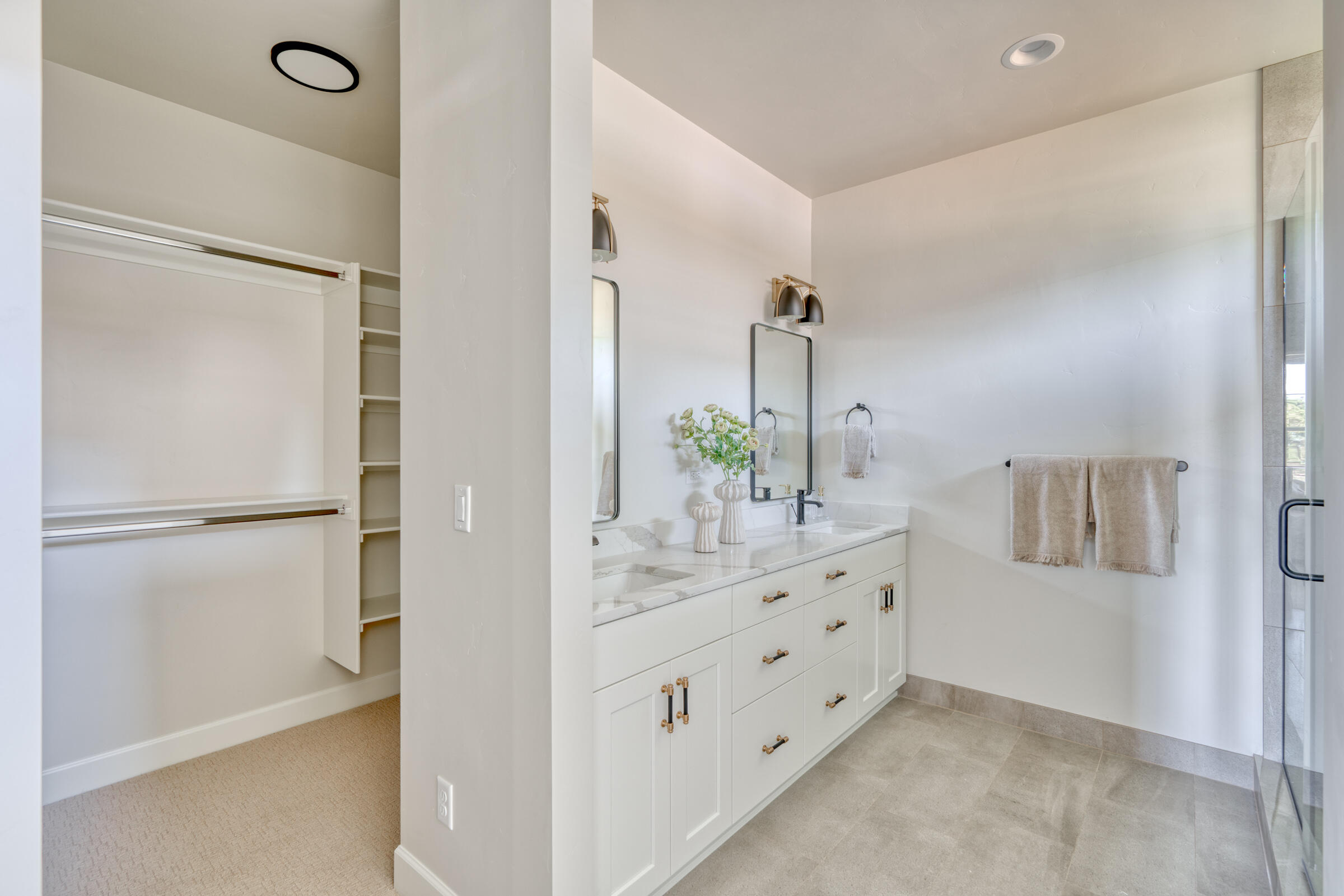 Canyon Rim Village - Residential