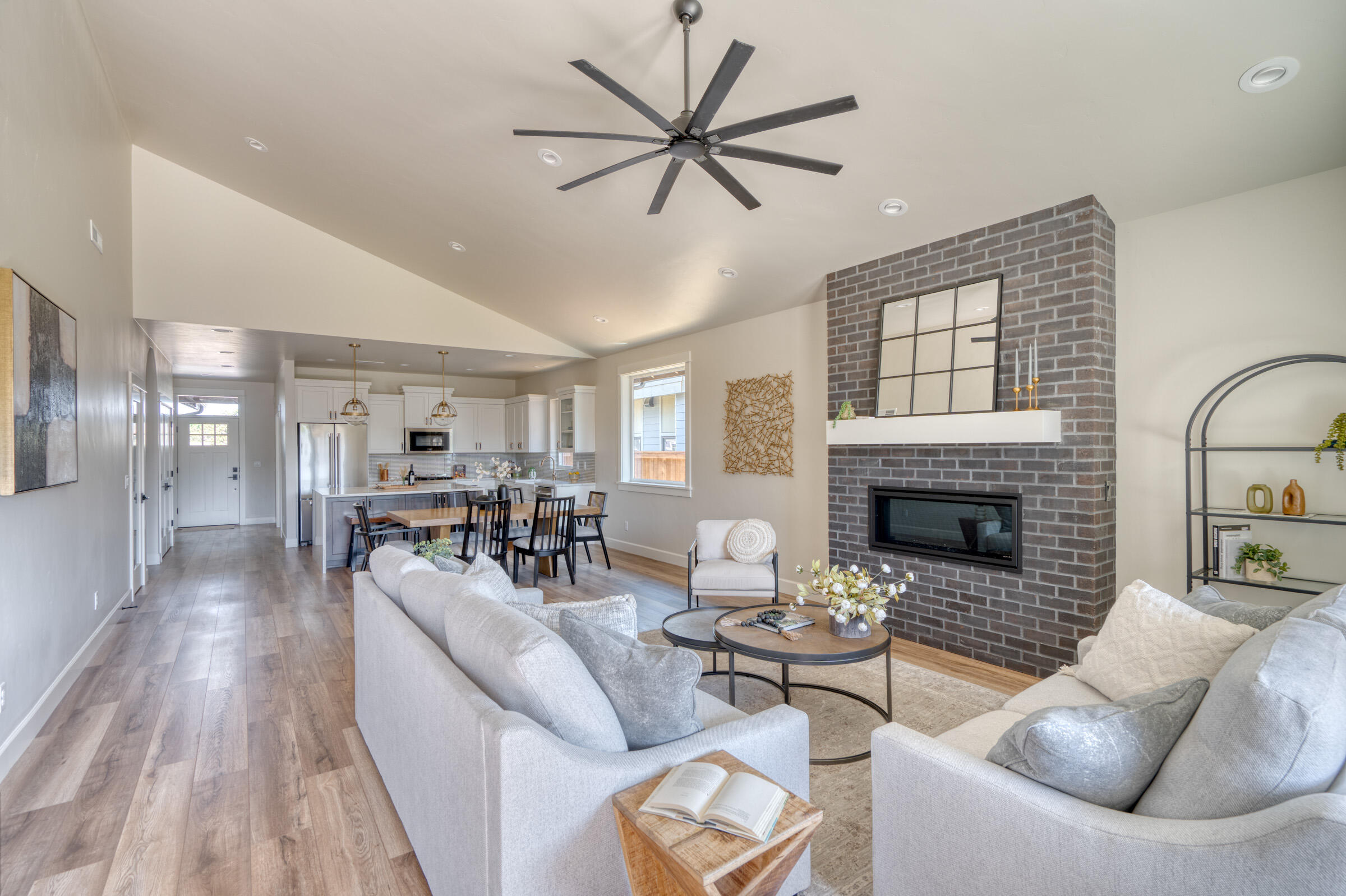 Canyon Rim Village - Residential