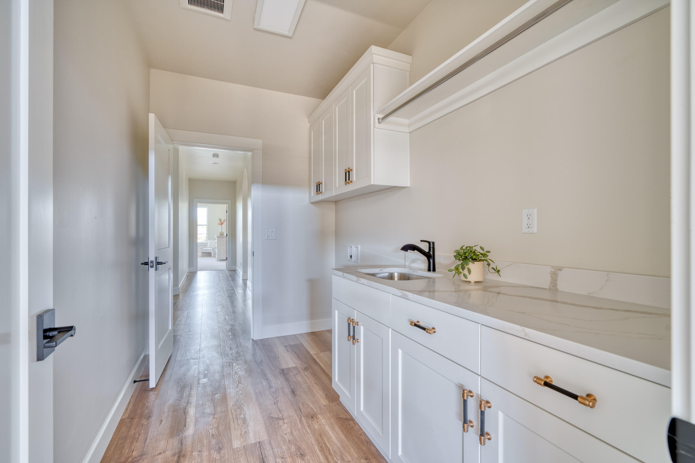 Canyon Rim Village - Residential