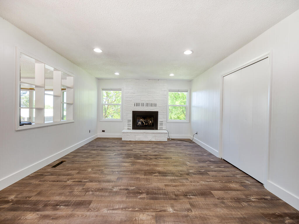 Klamath Falls -Buena Vista Addition - Residential