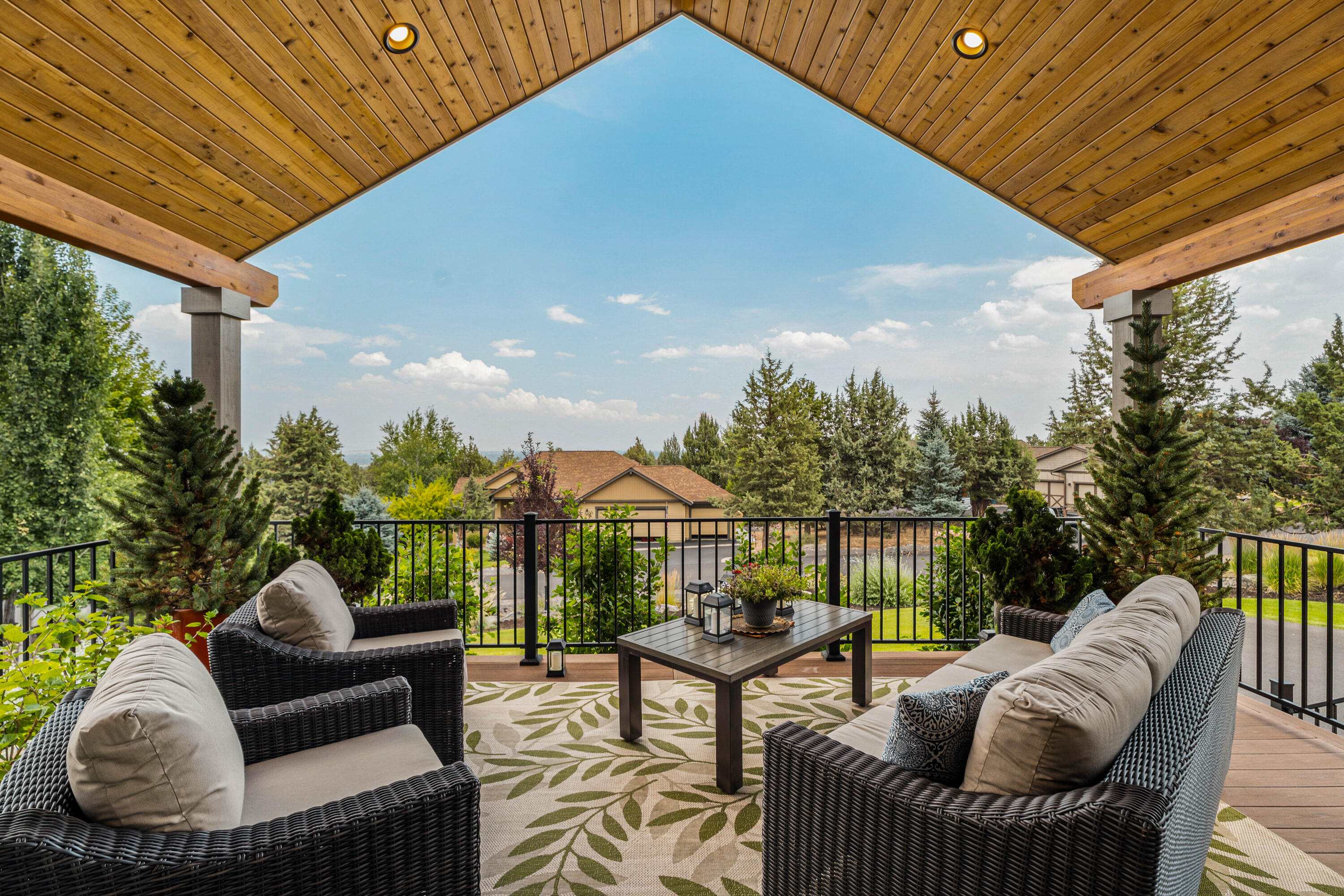 Eagle Crest - Residential