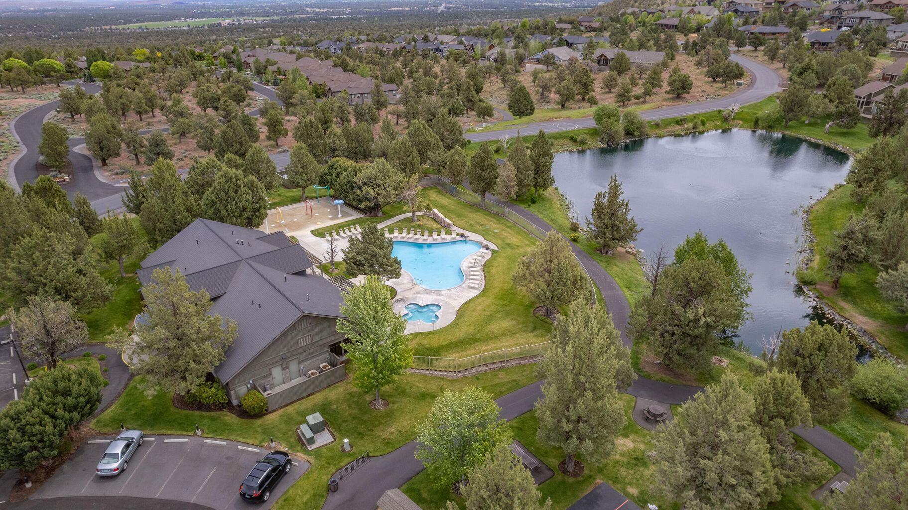 Eagle Crest - Residential