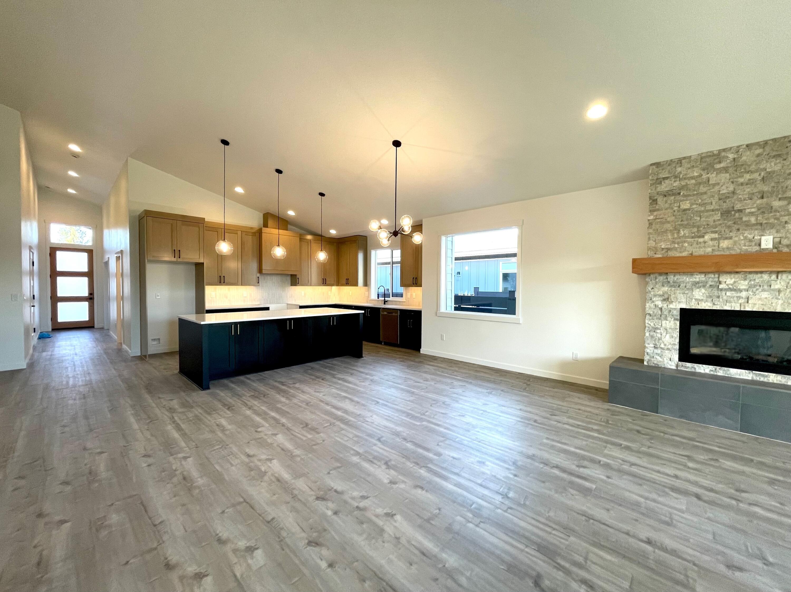 Grand Peaks - Residential