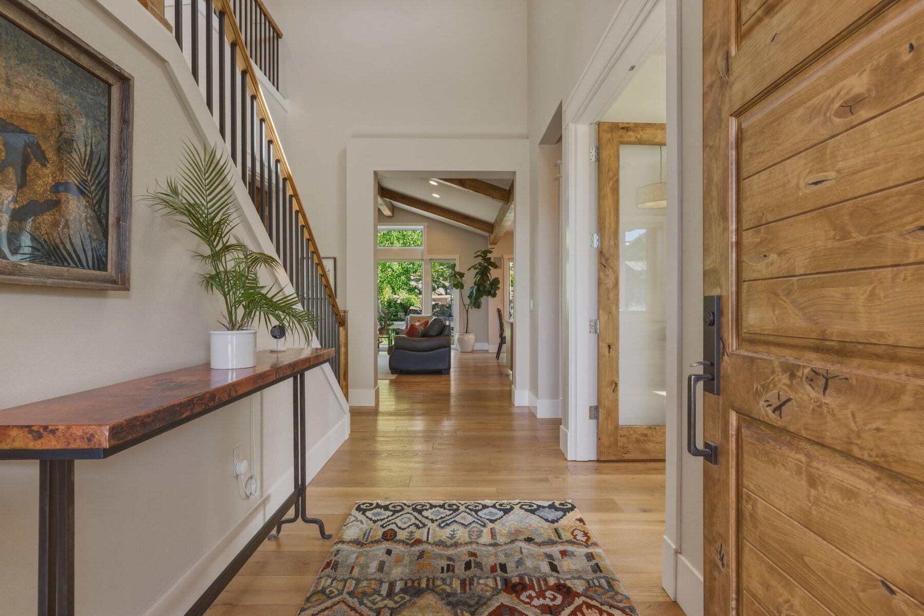 61348 Triple Knot Road