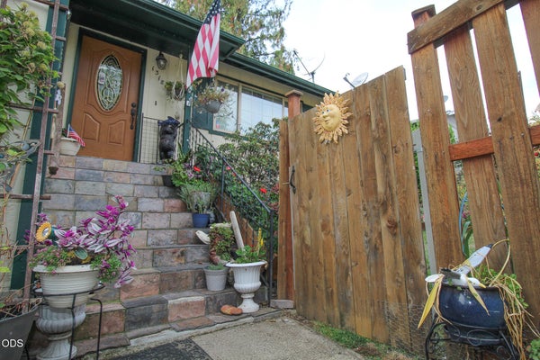 1318 NE LINCOLN ST, ROSEBURG, OR 97470 - Image f8af9d2ec8a618cd0d2718d0126f2c03/1404380337