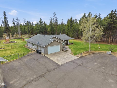 Tiny photo for 15965 Parkway Drive, La Pine, OR 97739 (MLS # 220226209)