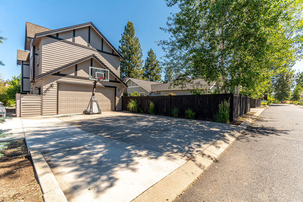 NorthWest Crossing - Residential