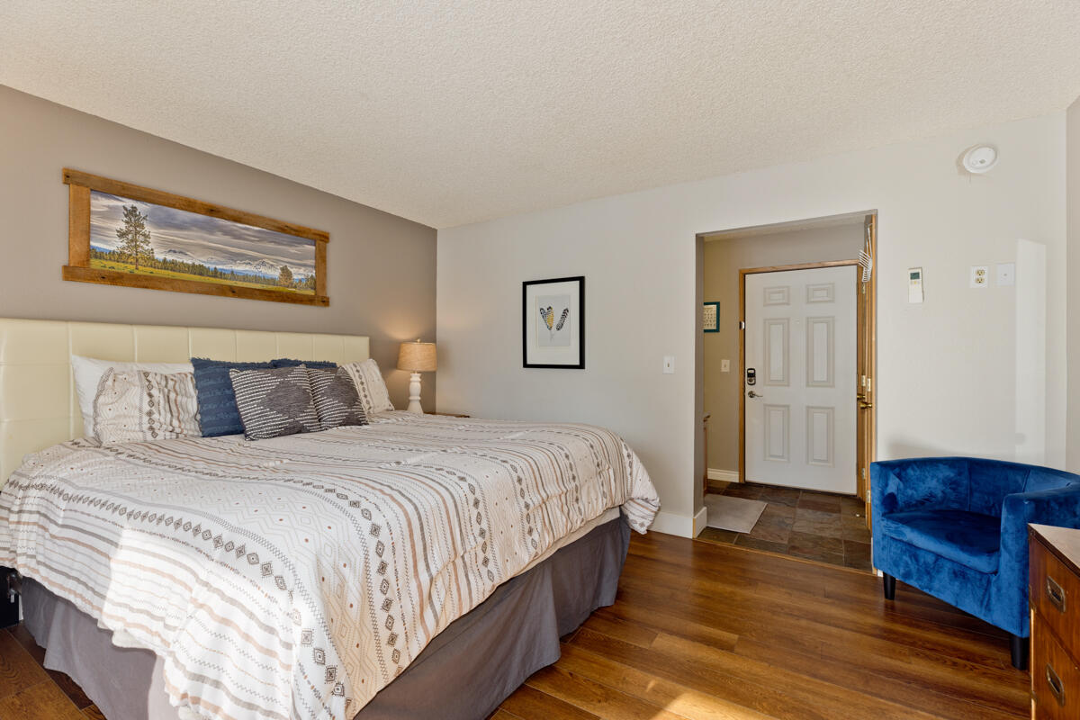 Pioneer Park Condominium - Residential