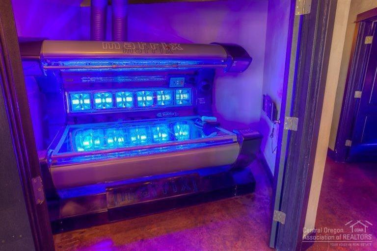 Redmond Townsite - Commercial Sale