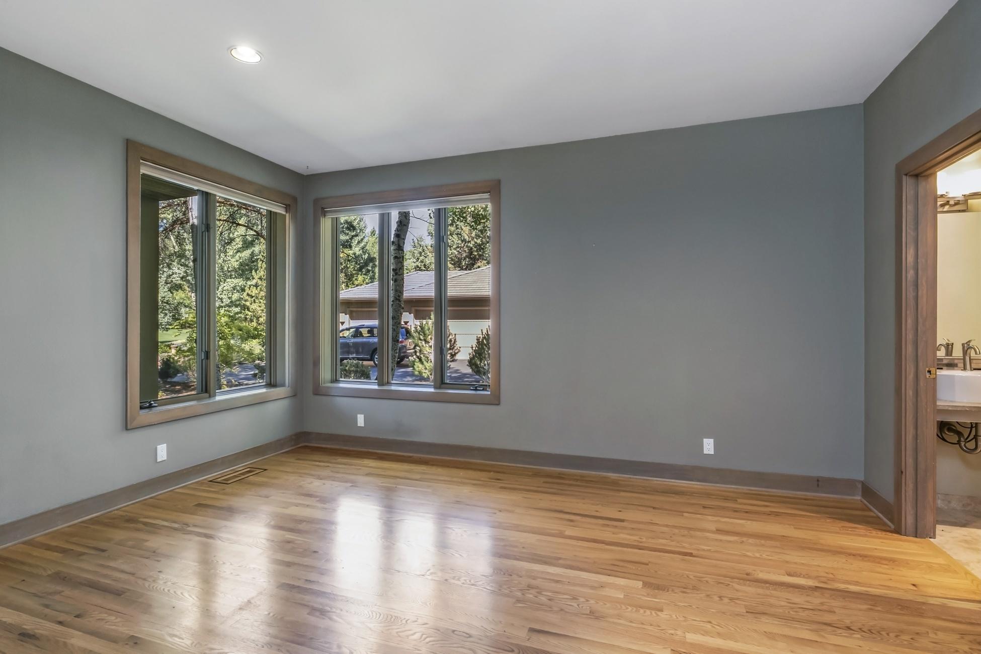 Broken Top - Residential