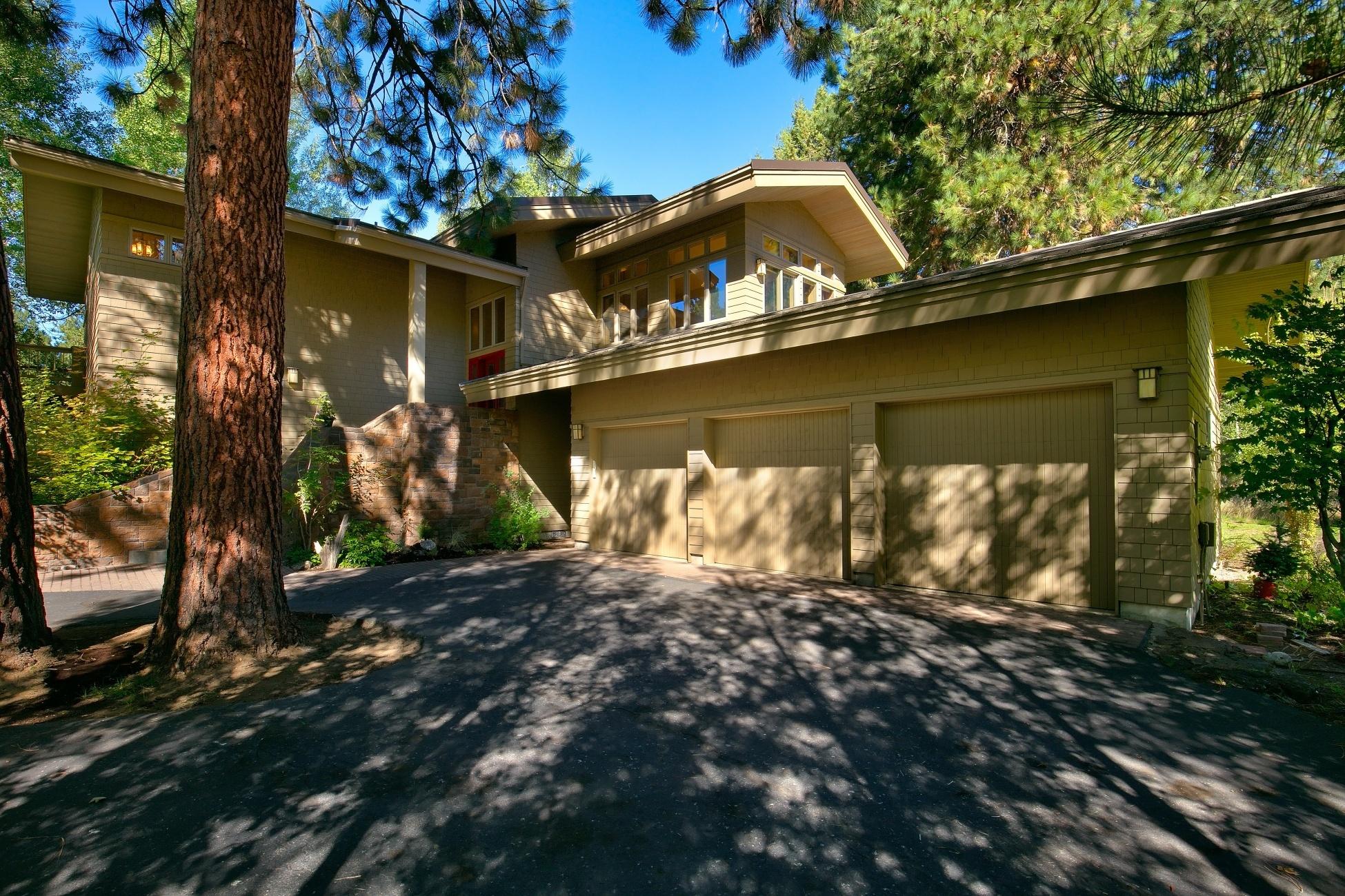 Broken Top - Residential