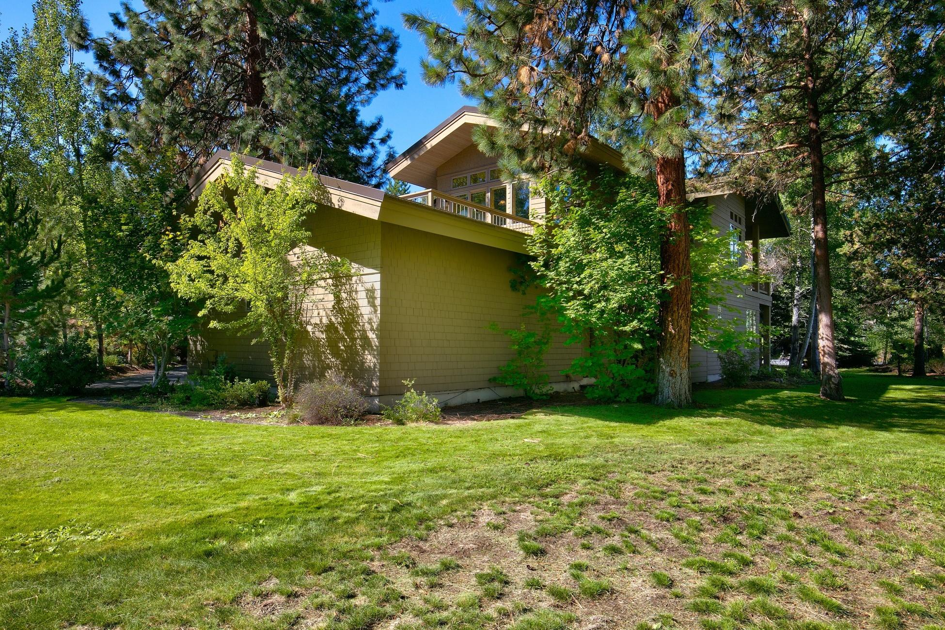 Broken Top - Residential