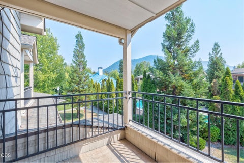 Tiny photo for 1713 SE Softwood Way, Grants Pass, OR 97526 (MLS # 220224255)