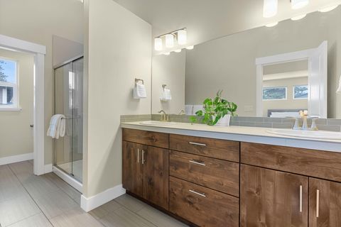 Tiny photo for 63373 Milestone Drive, Bend, OR 97703 (MLS # 220211992)