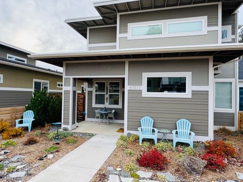 Tiny photo for 63373 Milestone Drive, Bend, OR 97703 (MLS # 220211992)