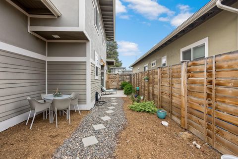 Tiny photo for 63373 Milestone Drive, Bend, OR 97703 (MLS # 220211992)