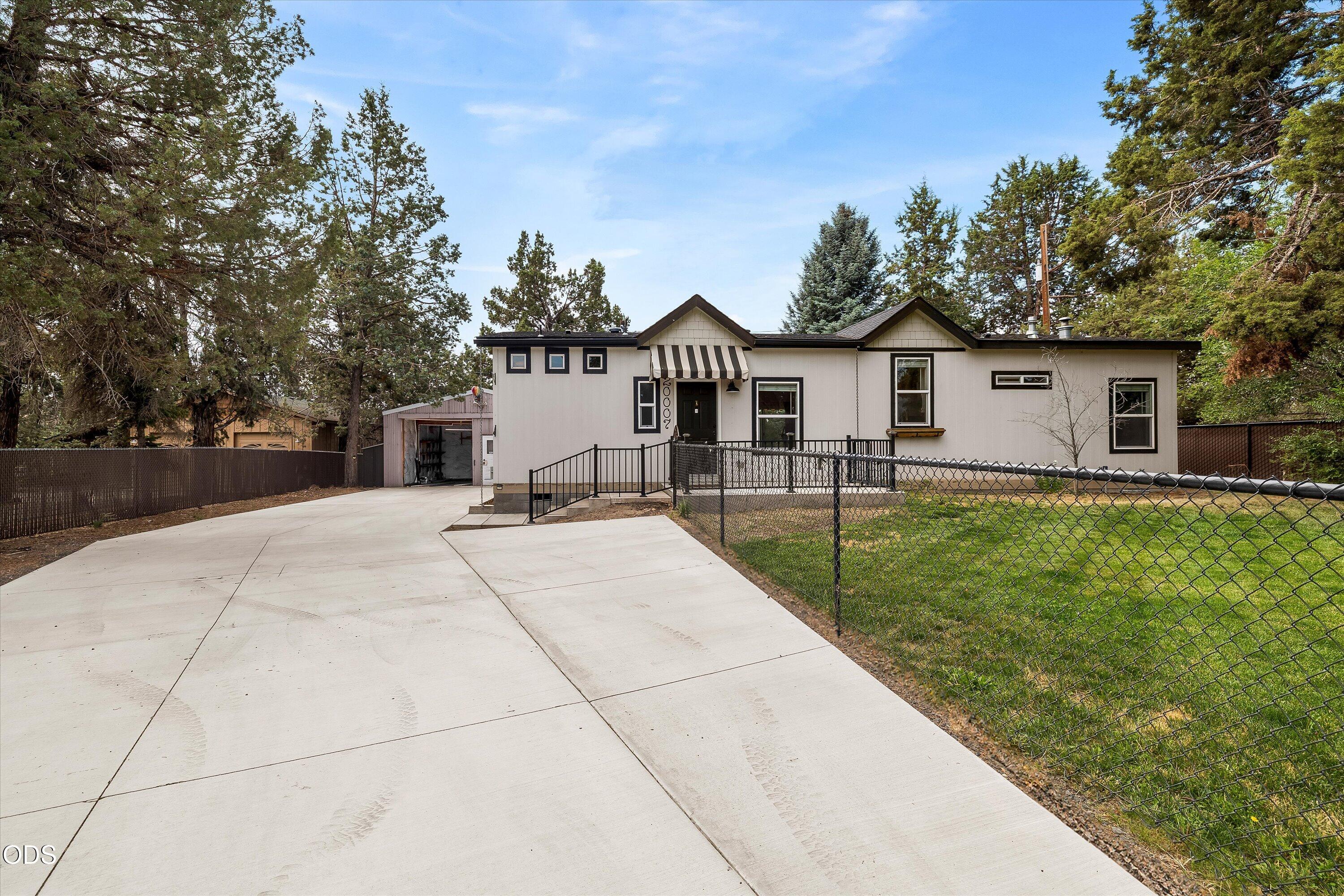 20007 Beaver Lane