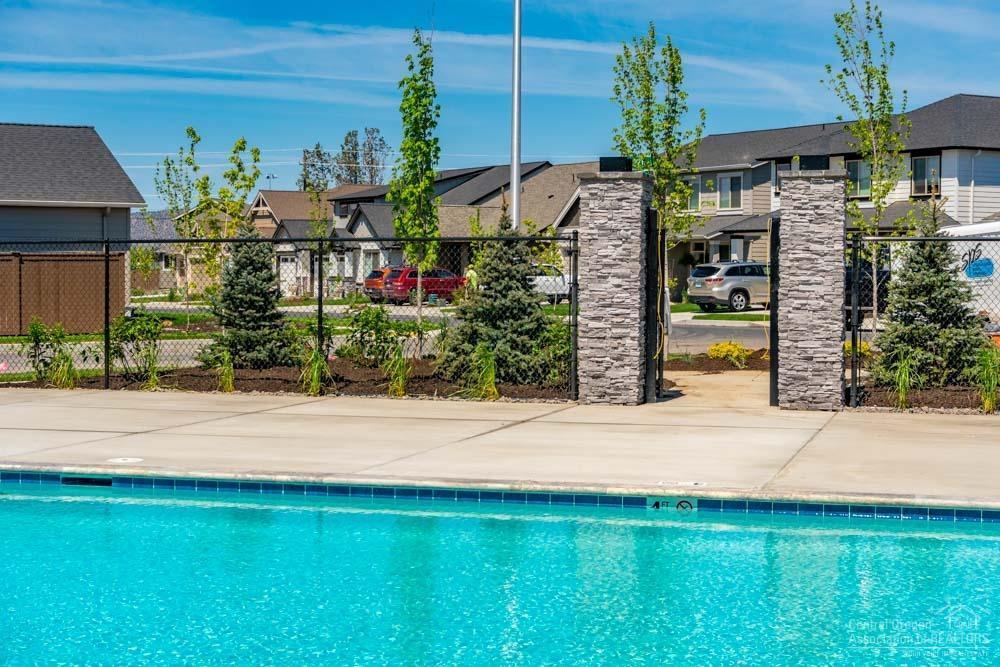 Triple Ridge - Residential