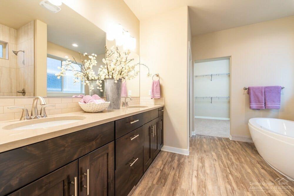 Triple Ridge - Residential