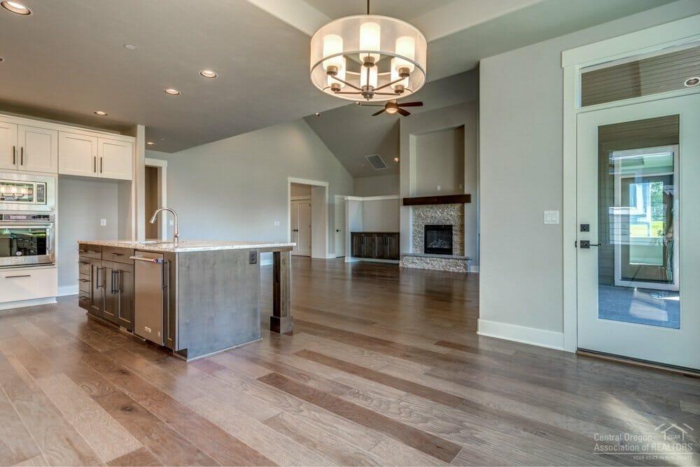 Triple Ridge - Residential