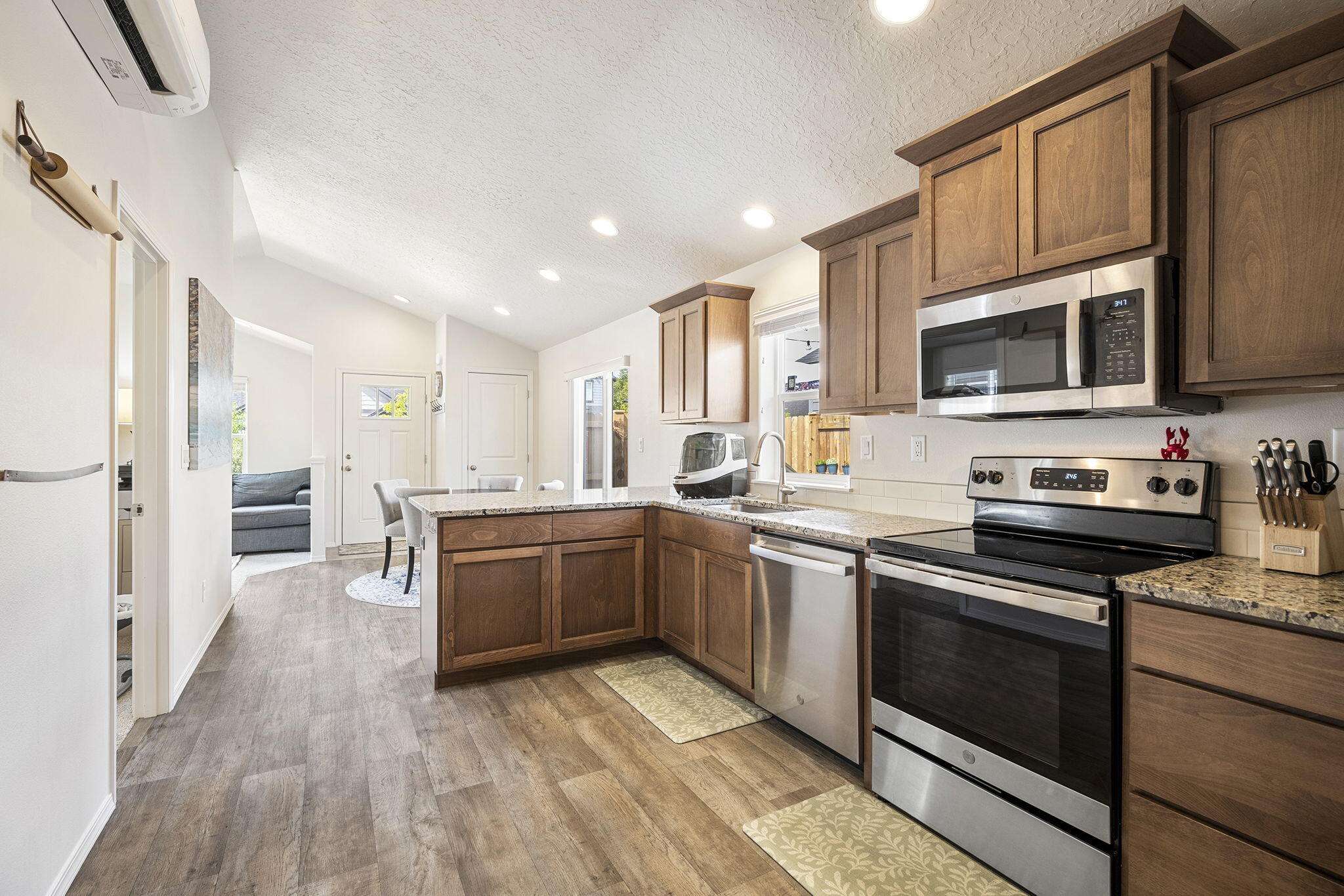 Dry Canyon - Residential