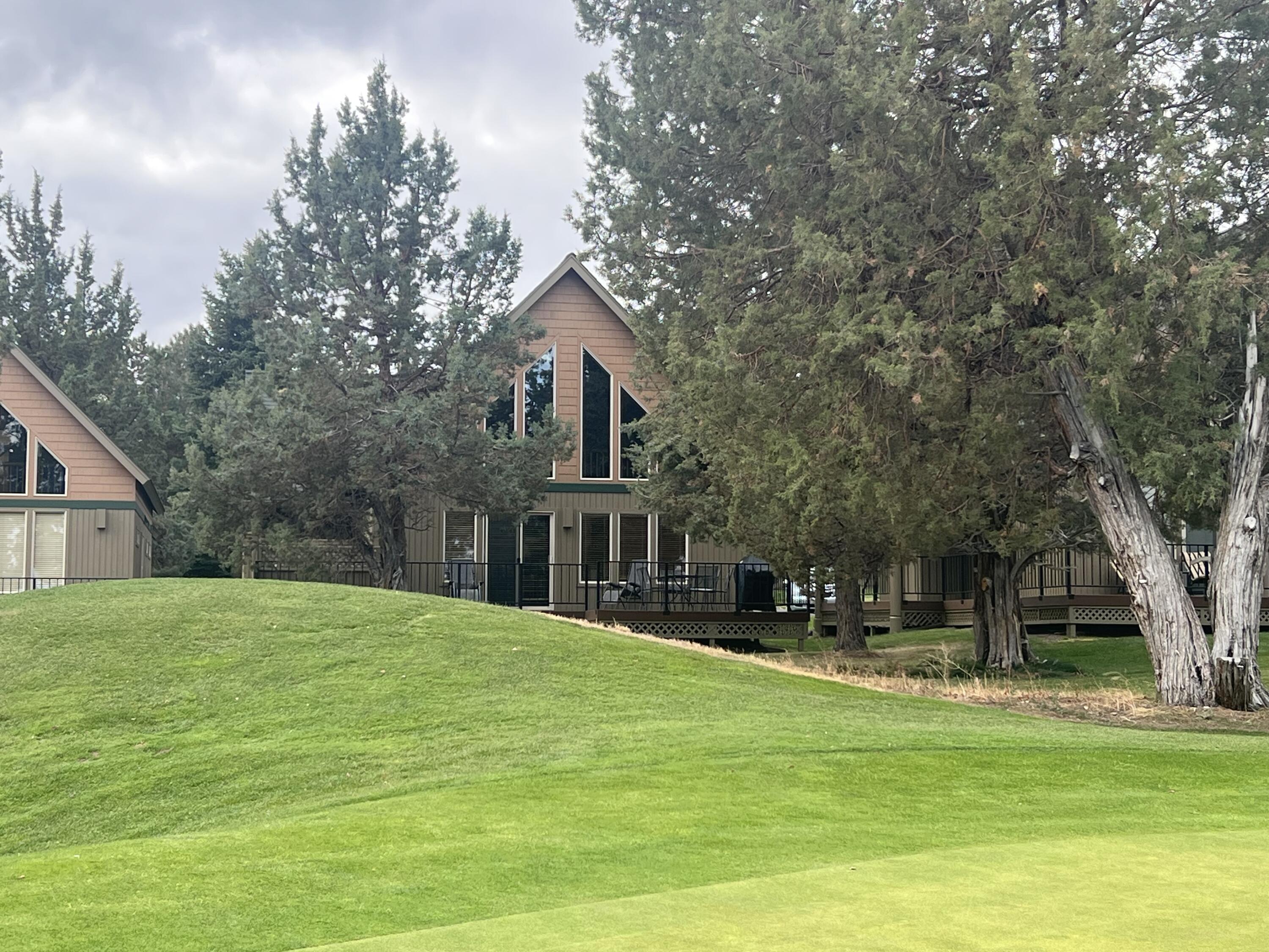 Eagle Crest - Residential