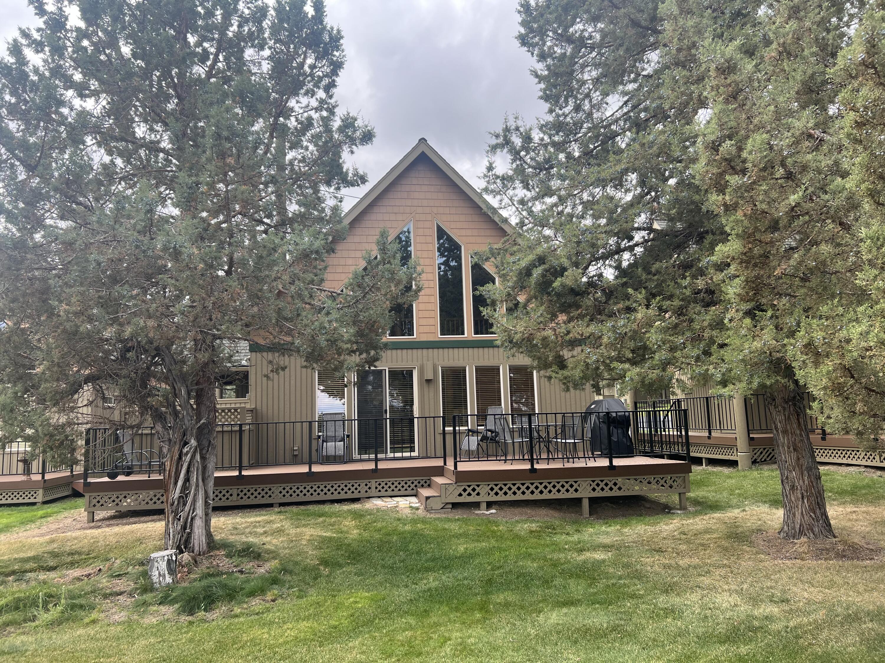 Eagle Crest - Residential