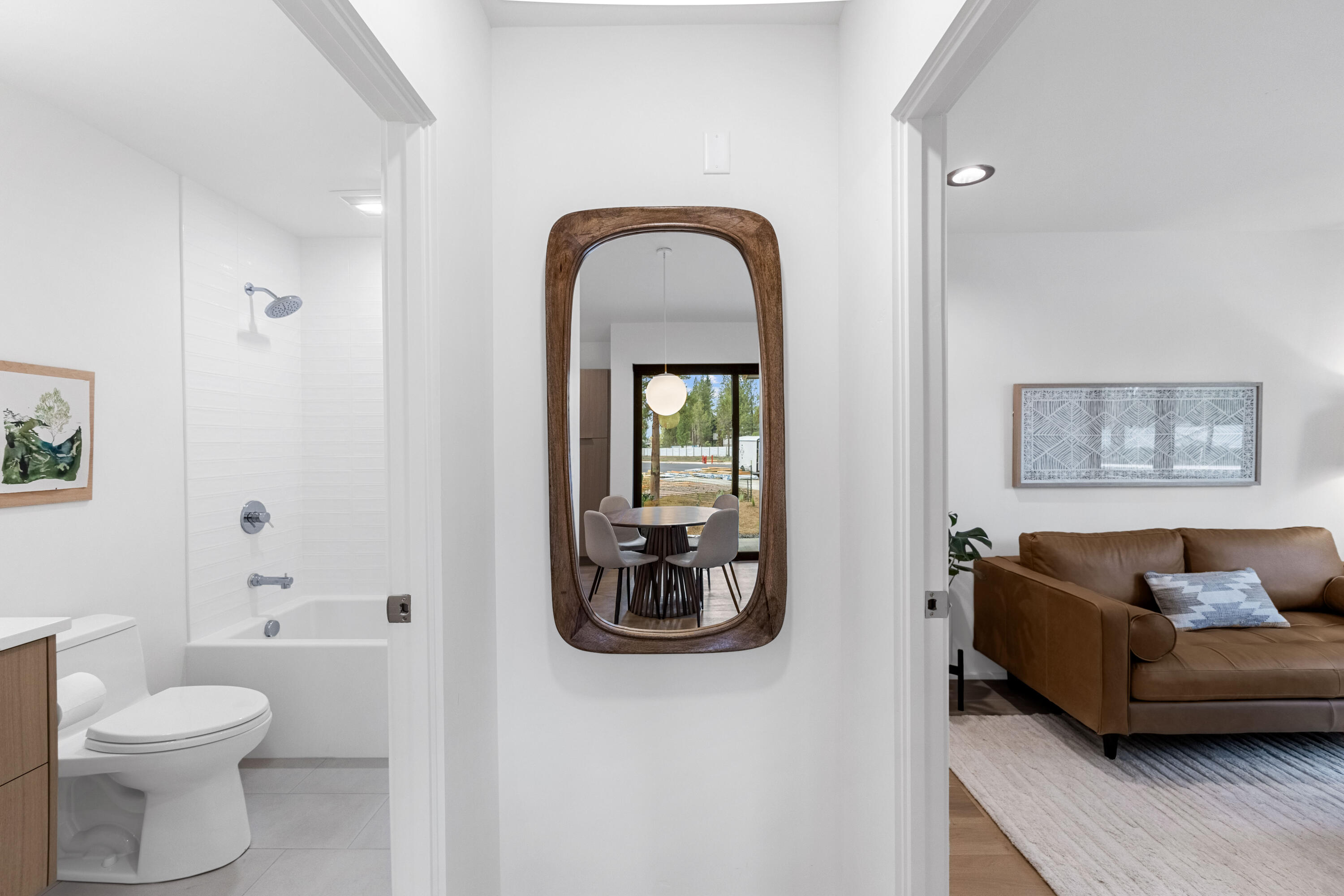 Sisters Woodlands - Residential