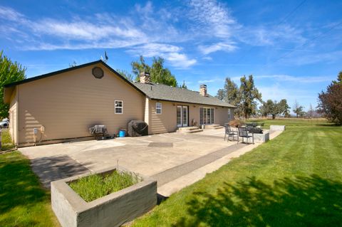 Tiny photo for 12913 S W Lark Meadow Lane, Powell Butte, OR 97753 (MLS # 220221176)