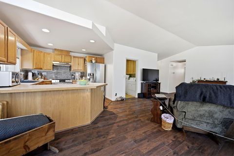 Tiny photo for 9100 SW Chandler Ridge Place, Terrebonne, OR 97760 (MLS # 220220036)