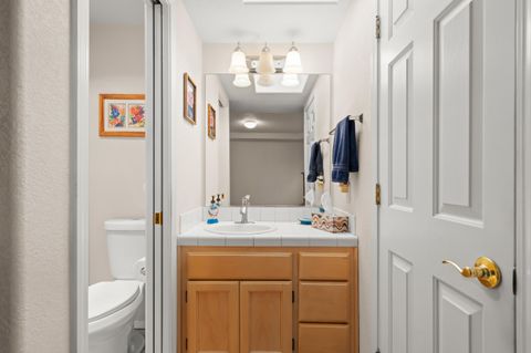 Tiny photo for 1025 Fairfield Avenue, Central Point, OR 97502 (MLS # 220212324)