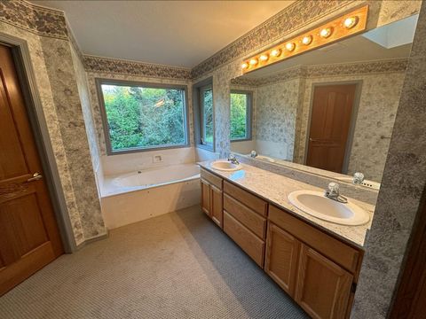 Tiny photo for 3115 Deer Trail Lane, Medford, OR 97501 (MLS # 220211446)