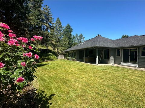 Tiny photo for 3115 Deer Trail Lane, Medford, OR 97501 (MLS # 220211446)