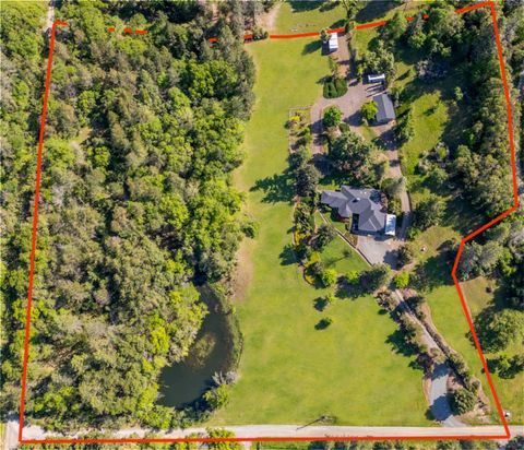 Tiny photo for 3115 Deer Trail Lane, Medford, OR 97501 (MLS # 220211446)