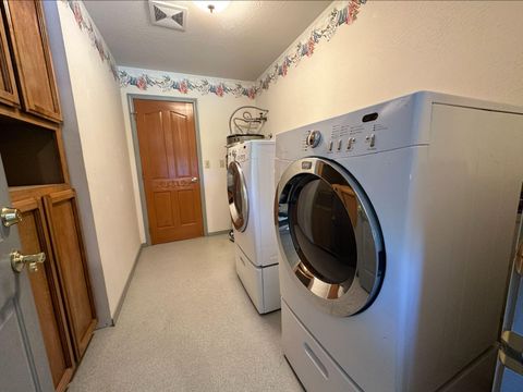 Tiny photo for 3115 Deer Trail Lane, Medford, OR 97501 (MLS # 220211446)