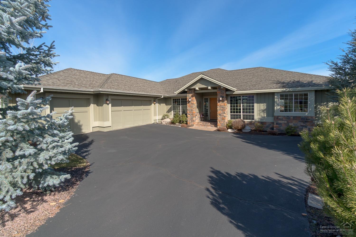 Eagle Crest - Residential