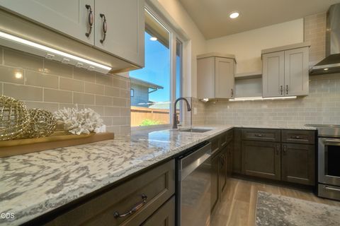 Tiny photo for 1221 Kirk LN, Ashland, OR 97520 (MLS # 220225944)