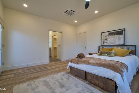 Tiny photo for 1221 Kirk LN, Ashland, OR 97520 (MLS # 220225944)