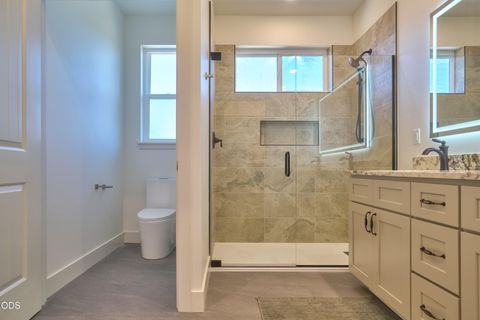 Tiny photo for 1221 Kirk LN, Ashland, OR 97520 (MLS # 220225944)