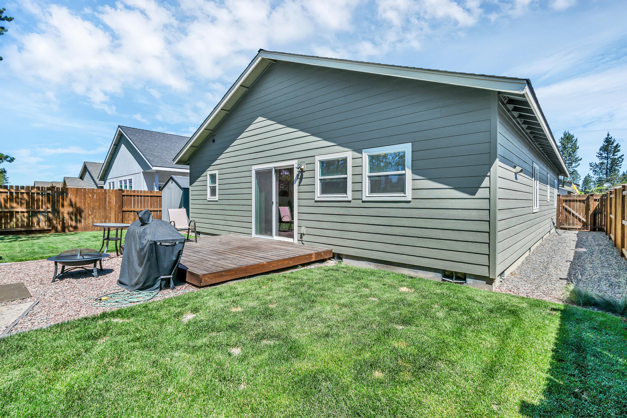 Huntington Meadows - Residential
